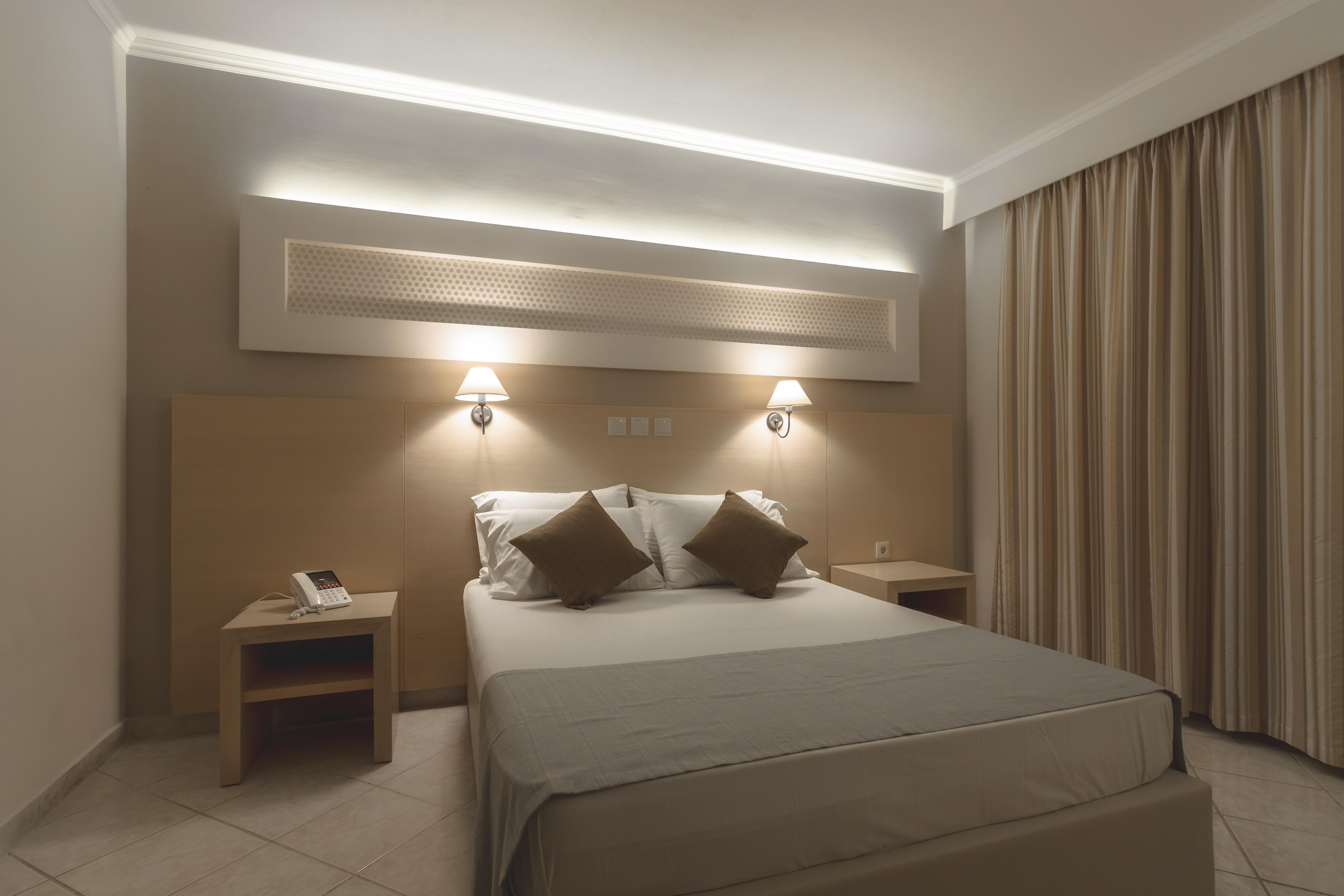 Karras Hotel Лаганас Экстерьер фото